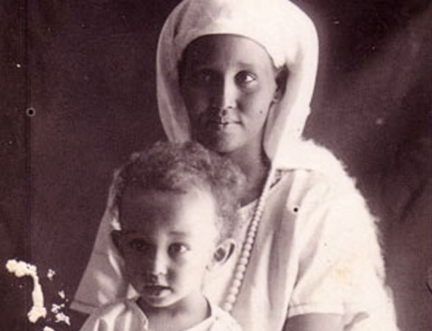 Ashkiro Hassan and her son Giorgio in Somalia, circa 1925